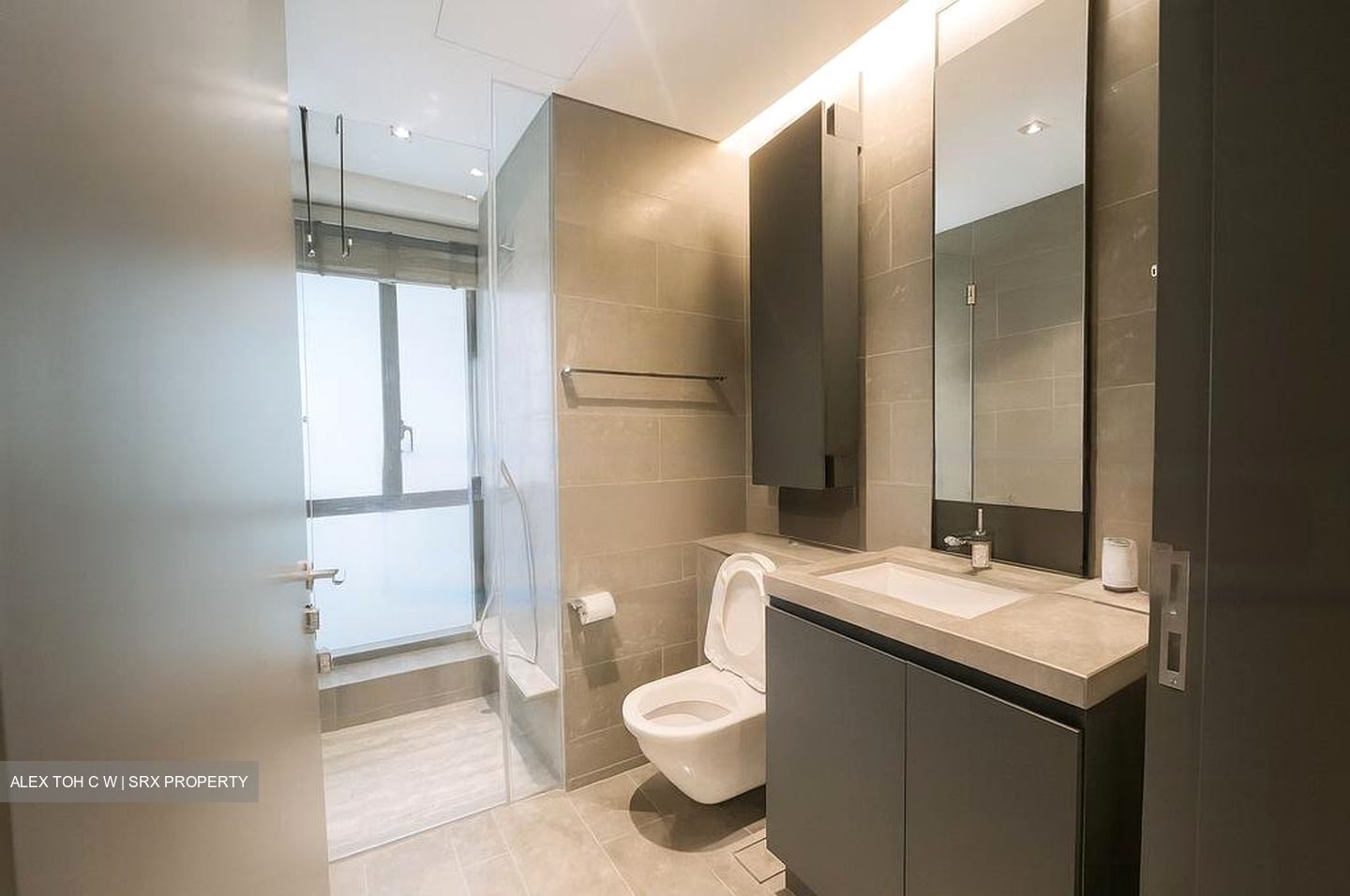 Skysuites@Anson (D2), Apartment #575935331